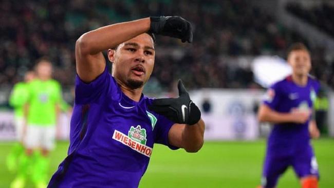 中的兩項基 中的兩項基