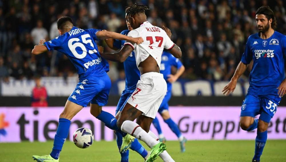 球棒背后的 球棒背后的